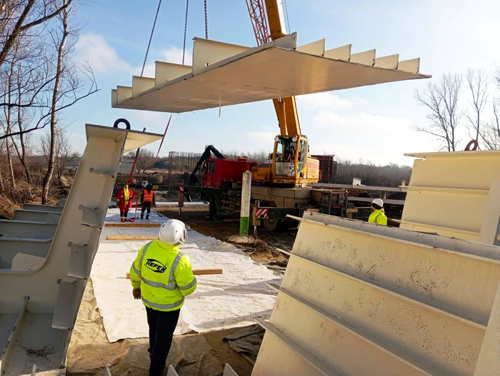 Tablier metalic noul pod dintre România și Moldova