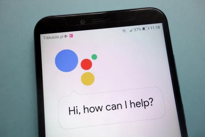 Google Assistant pe smartphone. FOTO Shutterstock