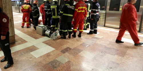 incident metrou femeie prinsa sub tren foto fb stirile kanal d jpg
