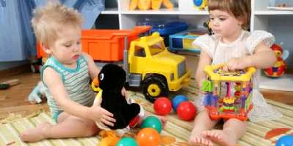 Două zile pentru înscierea micuţilor la „tombola copilăriei”