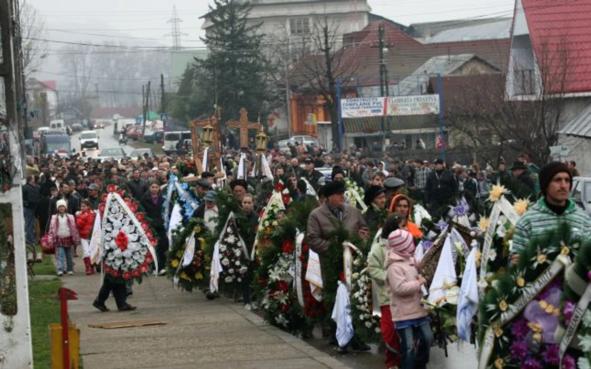 Inmormantare Mararu