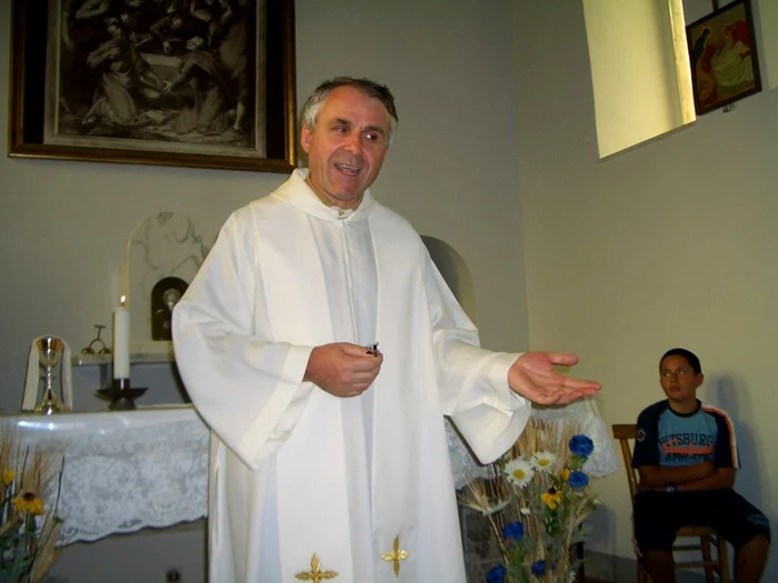 Monseniorul Ieronim Iacob - vicar episcopal catolic de Dobrogea la Amatrice Arhivă personală
