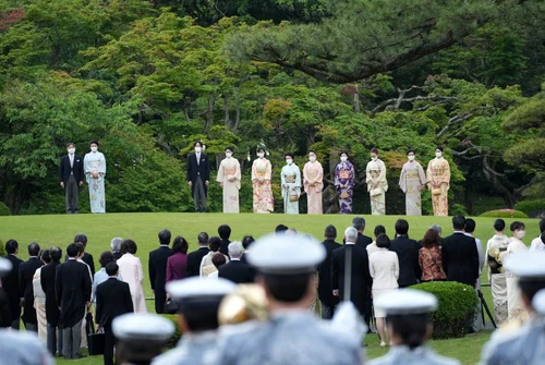 garden party japonez cu Împăratul Naruhito și Împărăteasa Masako