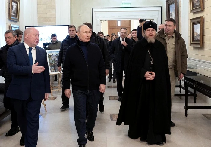 Mitropolitul Tihon Șevkunov, considerat adesea cel mai apropiat sfetnic spiritual al lui Putin/FOTO: