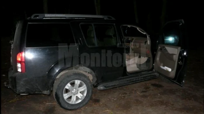 
    Proprietarul nu și-a dat seama că mașina i-a fost furată de două oriFOTO: monitorulsv.ro  