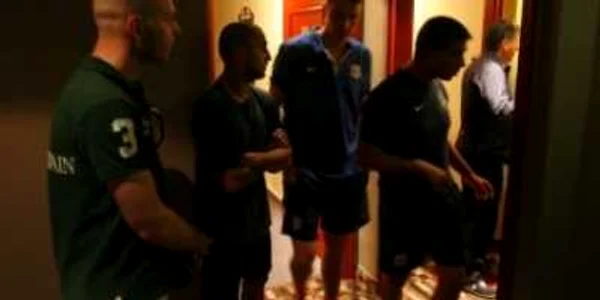 VIDEO Alarmă falsă cu bombă la hotelul Stelei!