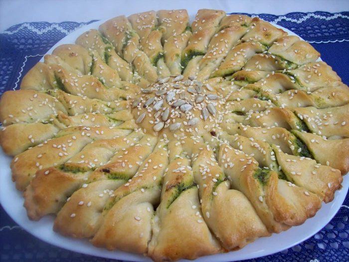 Aperitiv cu spanac şi pancetta