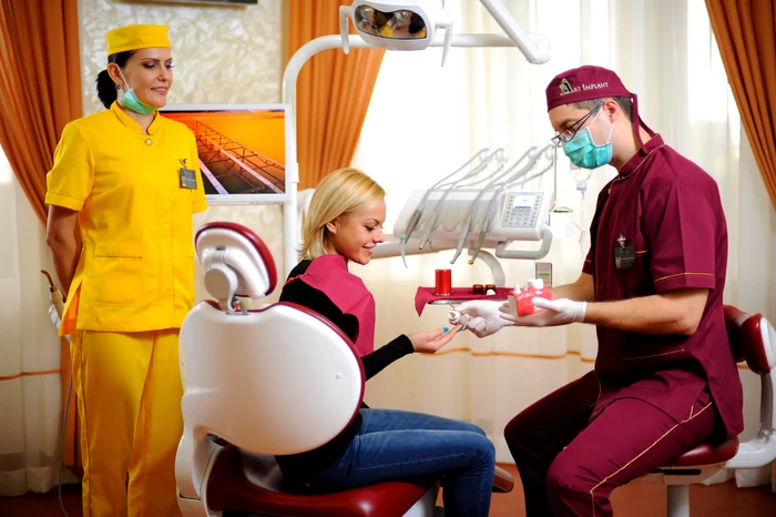 
    Nu sări peste controlul anual la stomatologie!  