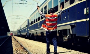 tren cfr gara jpg
