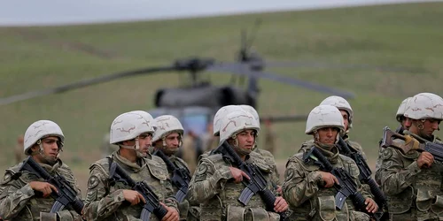 soldati azerbaidjean jpg