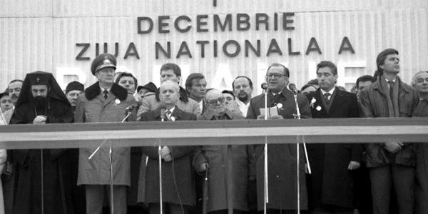 1 Decembrie 1990
