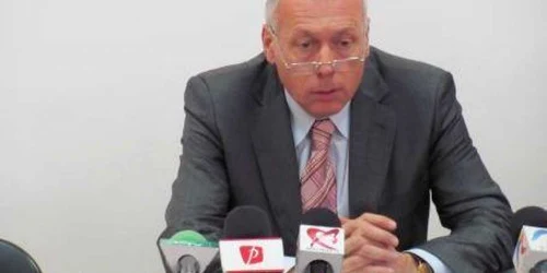 Laszlo Borbely este nemulţumit de autorităţile locale braşovene Foto.arhivă