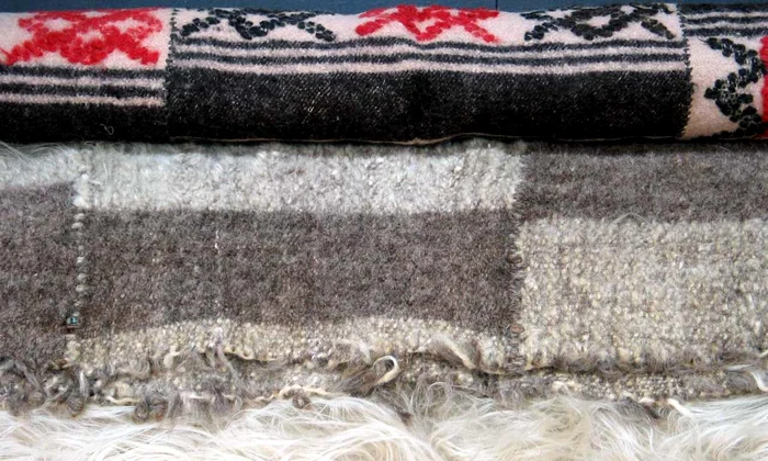 Piese din colecțiile textile/port ale Muzeului de Etnografie Brașov  
