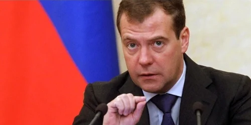 2 MEDVEDEV