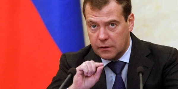 2 MEDVEDEV