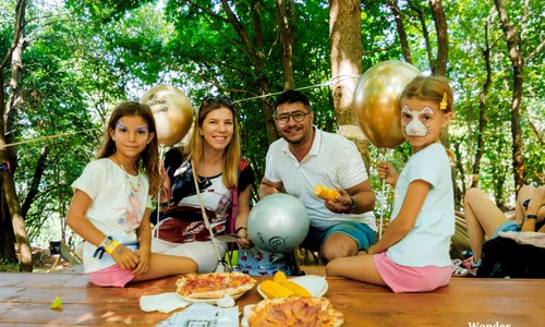 Wonderland Advert (1) jpeg