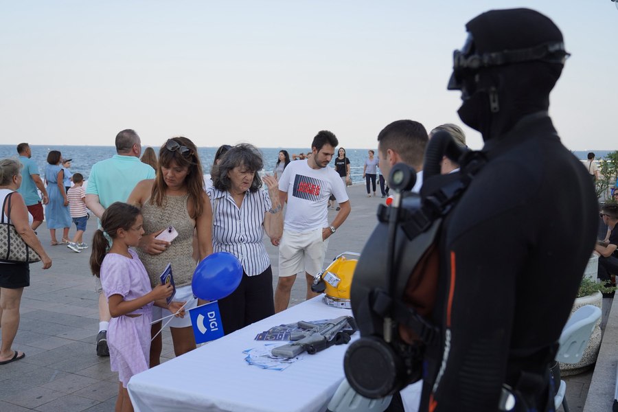 Peste 150.000 de turiști, așteptați pe litoral în weekendul de Sfânta Maria. Evenimentele dedicate Zilei Marinei sunt în curs. Cazinoul va avea program prelungit
