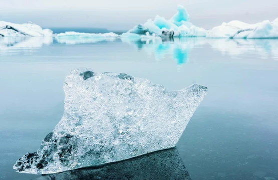 arctica schimbari climatice foto Unsplash by parlamentul european jpg
