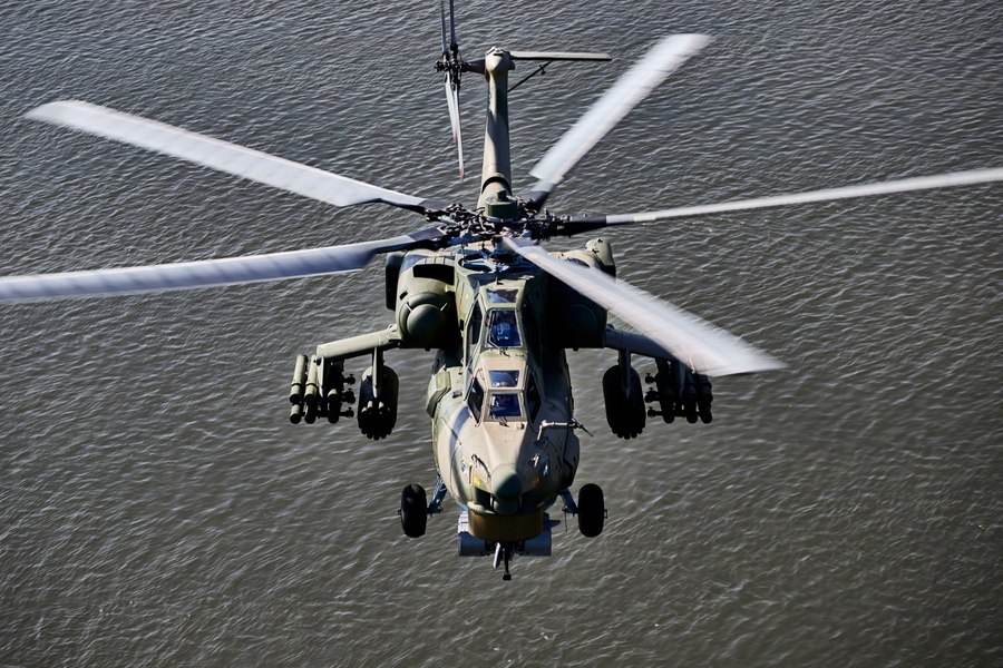 Incident aviatic în Oceanul Pacific: două elicoptere japoneze s-au ciocnit