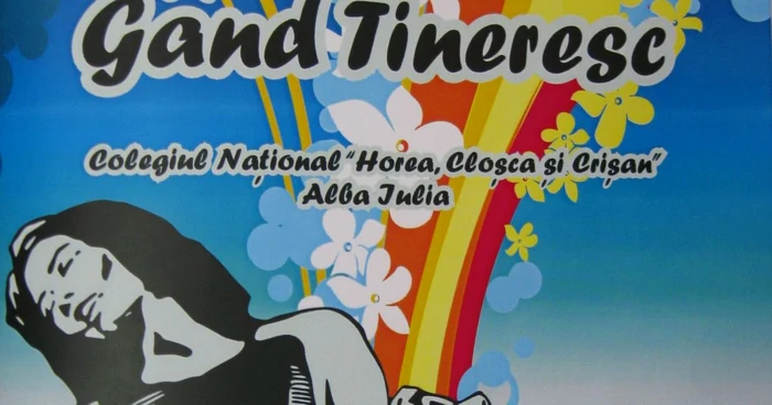 Revista are un caracter cultural