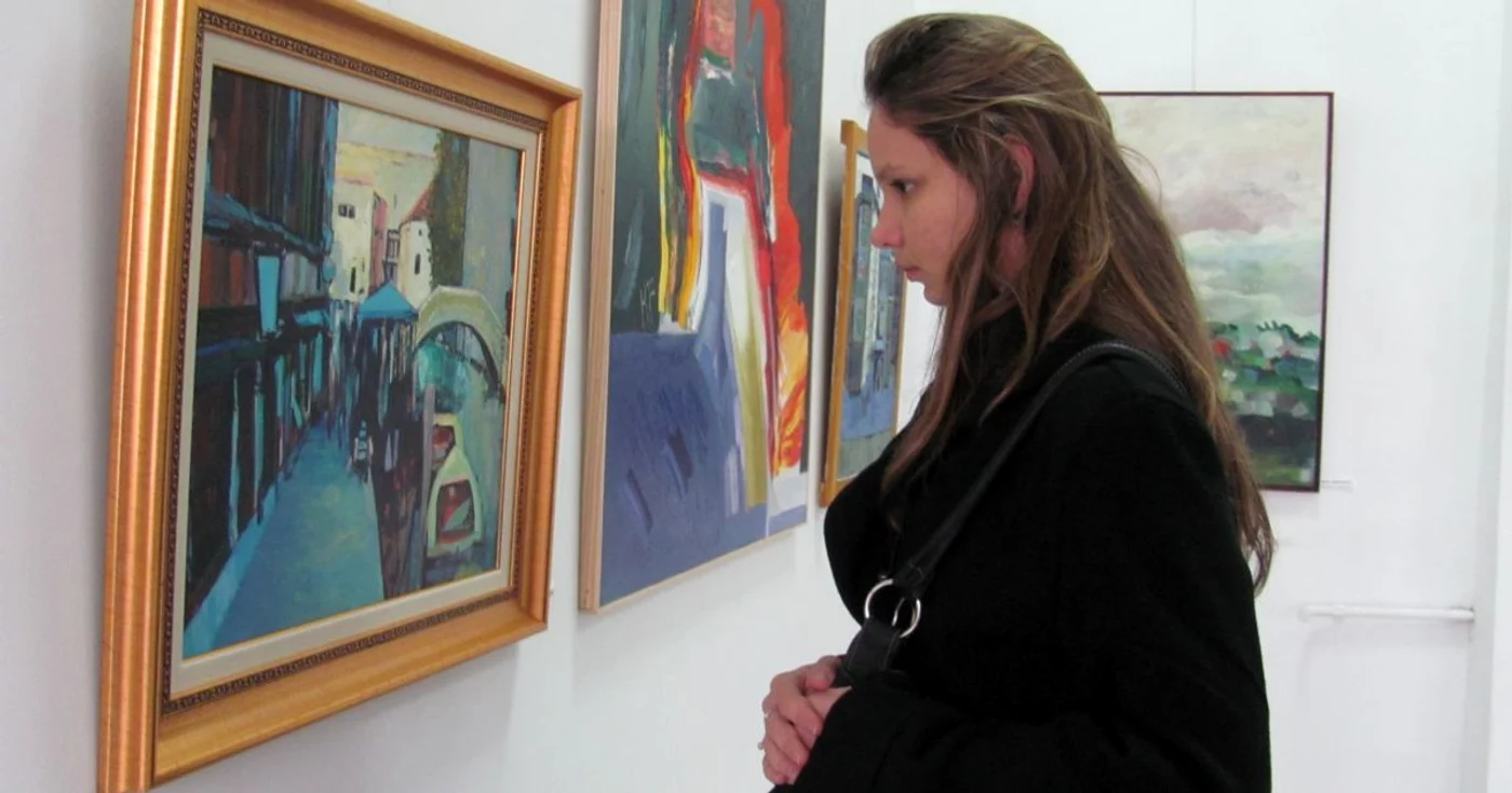 Zeci de lucrări sunt expuse la Galerie