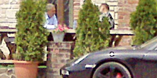 Dragnea (stânga) şi Murgeanu, la o terasă din Bolintin-Deal