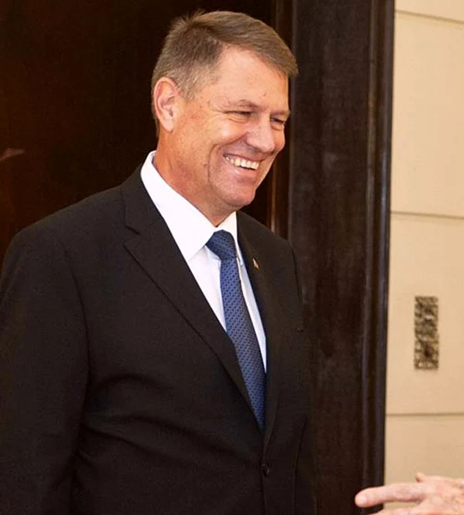 
    Klaus Iohannis va primi mandatul în 21 decembrie   