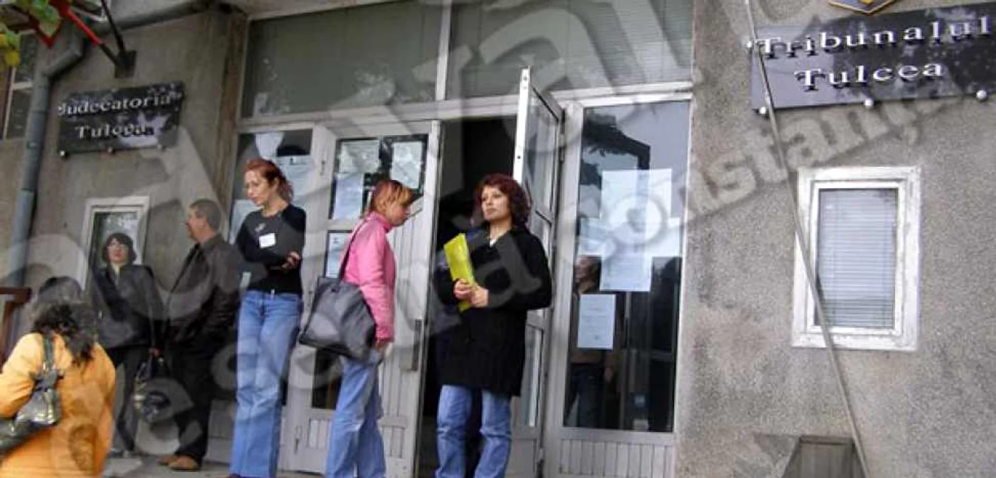 Bărbatul a fost prezentat în faţa magistraţilor tulceni