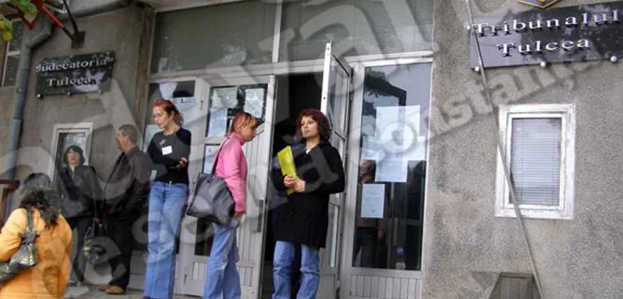 Bărbatul a fost prezentat în faţa magistraţilor tulceni