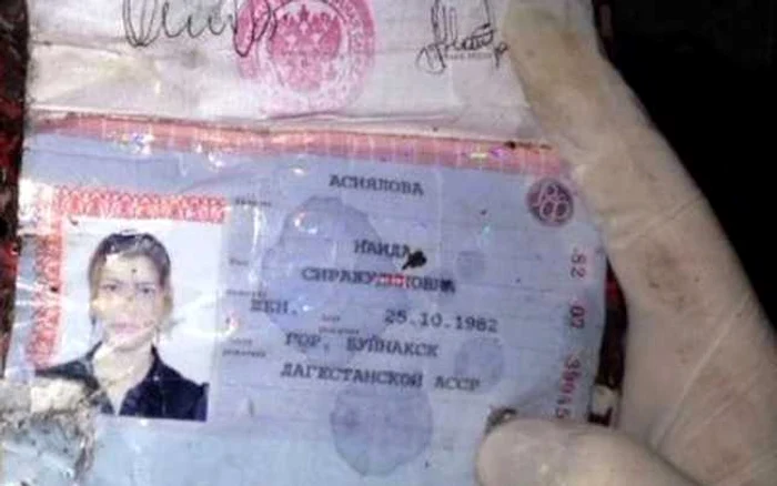 Documentul de identitate al tinerei sinucigaşe care a detonat o bombă într-un autobuz din Volgograd