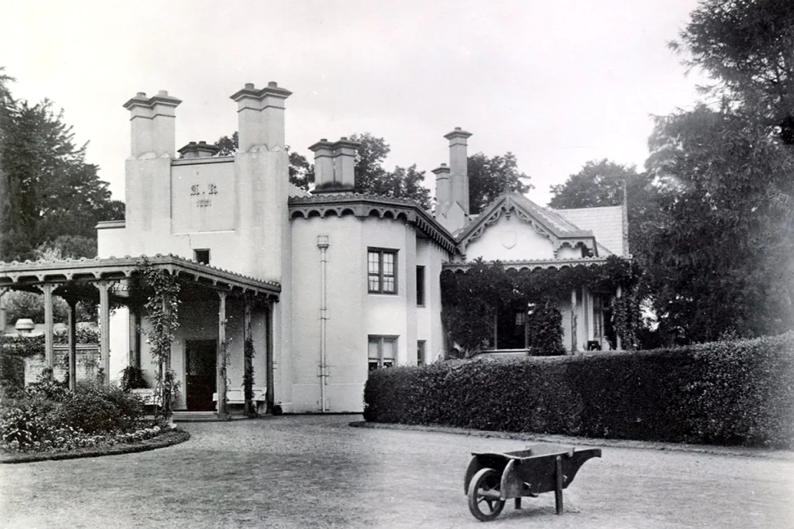adelaide cottage webp