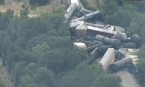 tren deraiat texas captura video jpg