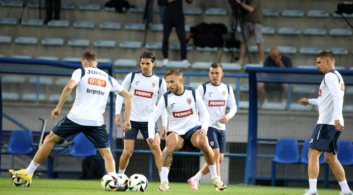 Tricolorii s-au făcut de râs înainte de Euro 2024. Foto frf.ro