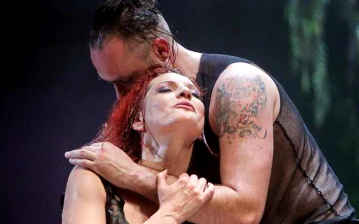 „Intim”, la Teatrul Naţional din Timişoara, în regia lui Patrick Marber FOTOGRAFII Adrian Piclisan