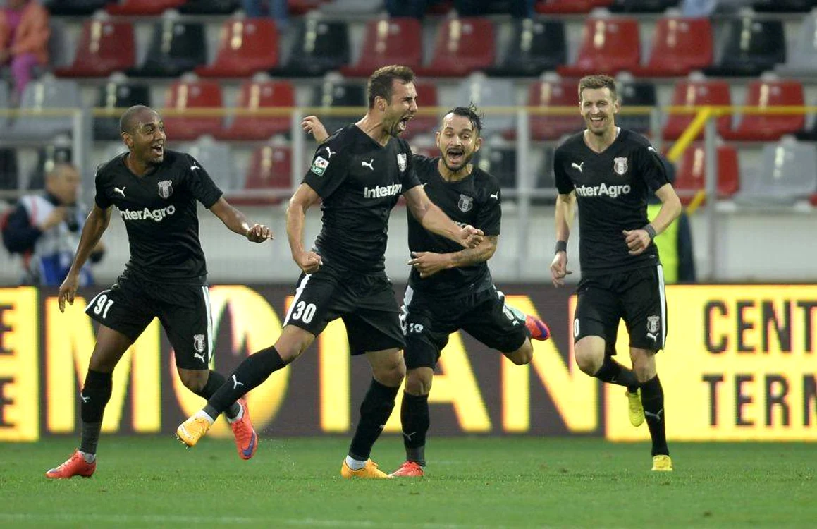 
    În urma rezultatelor din Liga I, Astra e primul locfoto: www.afcastragiurgiu.ro  