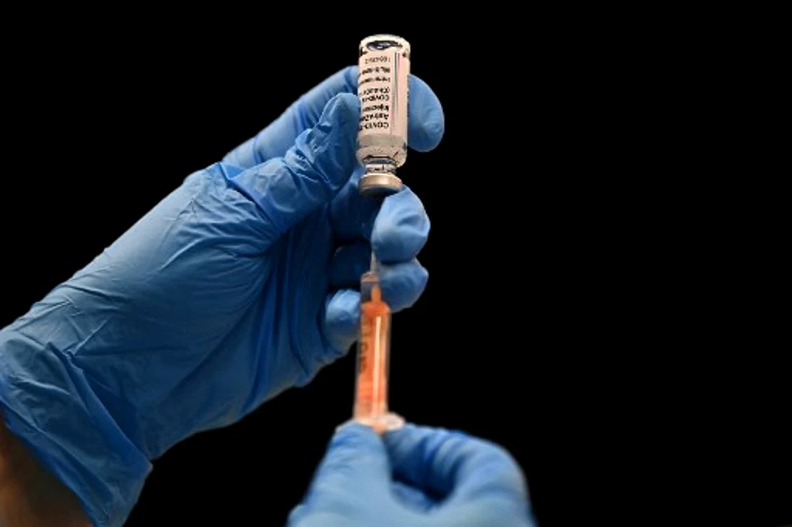 
    Persoanele care au avut Covid ar putea fi vaccinate cu o singură dozăfoto: AFP  