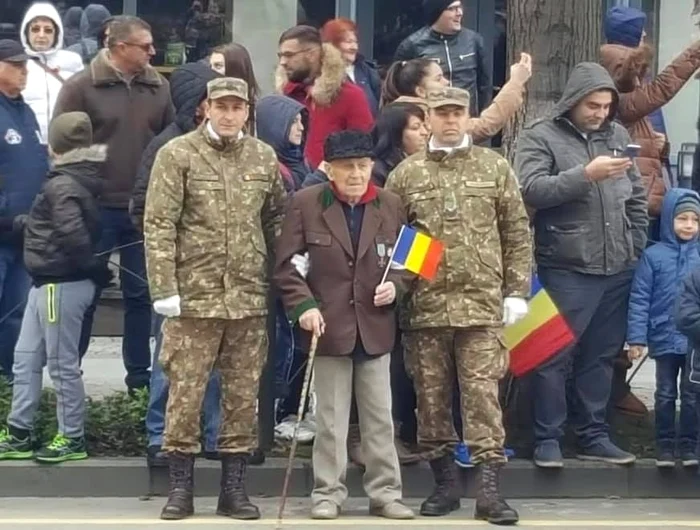 Emil Veţeleanu, într-o imagine emoţionantă