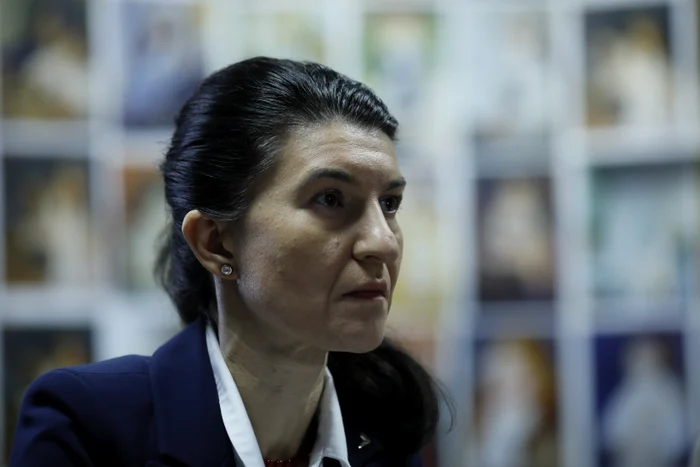 Ministrul Muncii, Violeta Alexandru, le-a dat un ultimatum celor care conduc casele de pensii