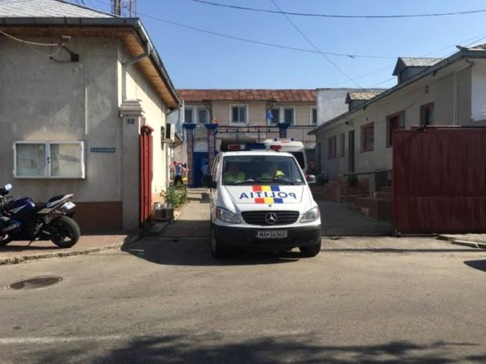 Deţinutul s-a baricadat în celulă şi a dat foc bunurilor