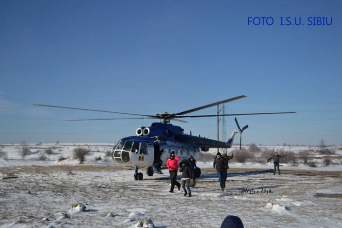 Turistii au fost evacuati - Fotografii ISU Sibiu