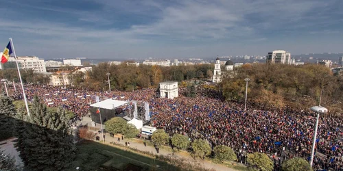 miting proeuropa foto ministrul mai dorin recean