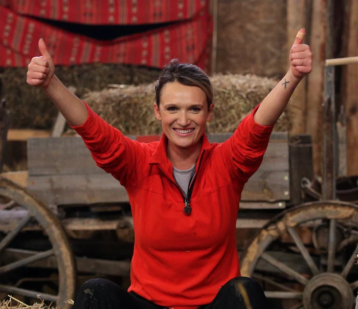 
    Carmen Negoiță și Brigitte, conflict și împăcare la „Ferma”Foto: Colaj Click!  