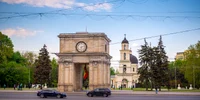 Arcul de Triumf din Chișinău Sursa Wikipedia jpg