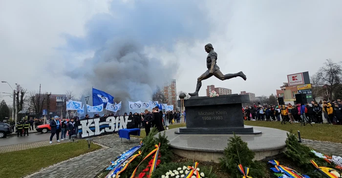 Michael Klein are statuie în orașul Hunedoara. Foto Daniel Guță