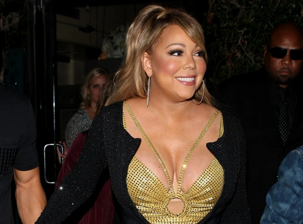 Mariah Carey a dat-o din nou in barăfoto: Splashnews