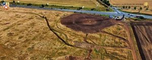Cercetări arheologice la tumulii din Băicoi (© Muzeul Județean de Istorie și Arheologie Prahova)