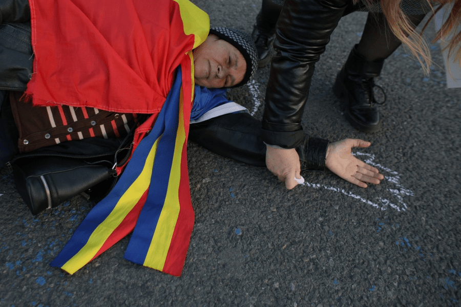 Protest anunţat de mai multe ONG-uri în Piaţa Victoriei împotriva iniţiativei de modificare a Codului penal