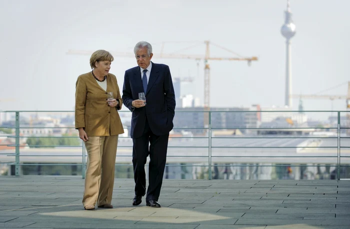 Merkel şi Monti şi-au exprimat satisfacţia faţă de progresele realizate de Italia FOTO Reuters