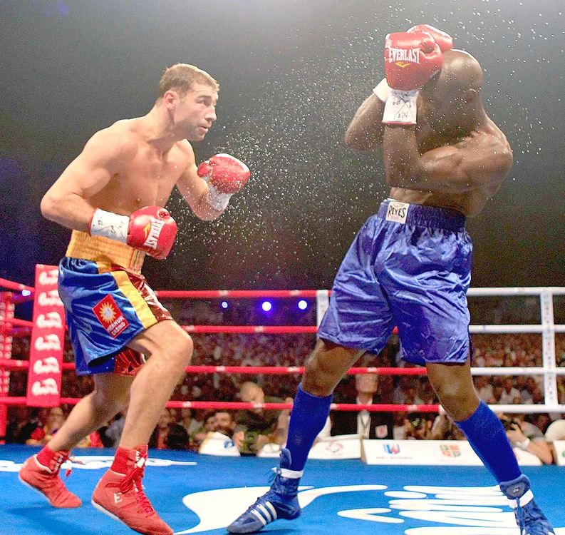 
    Lucian Bute nu se mai  antrenează de sâmbătă  din cauza unei infecţii provocate de o bătătură  