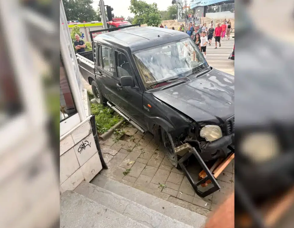 Accidentul s-a produs pe o stradă din municipiul Tulcea. FOTO: Dobrogea News